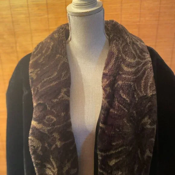 Monterey Fashion Faux Fur Super Soft Two Tone Coat Size 1X 27" PTP EUC - Picture 4 of 10